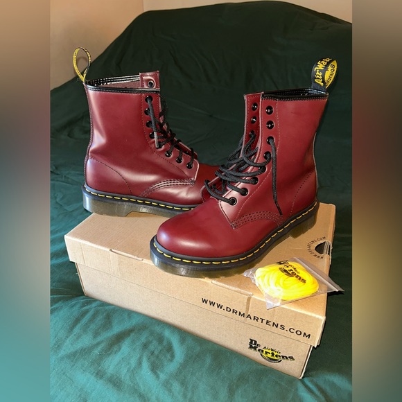 Dr Marten boots - Picture 4 of 8